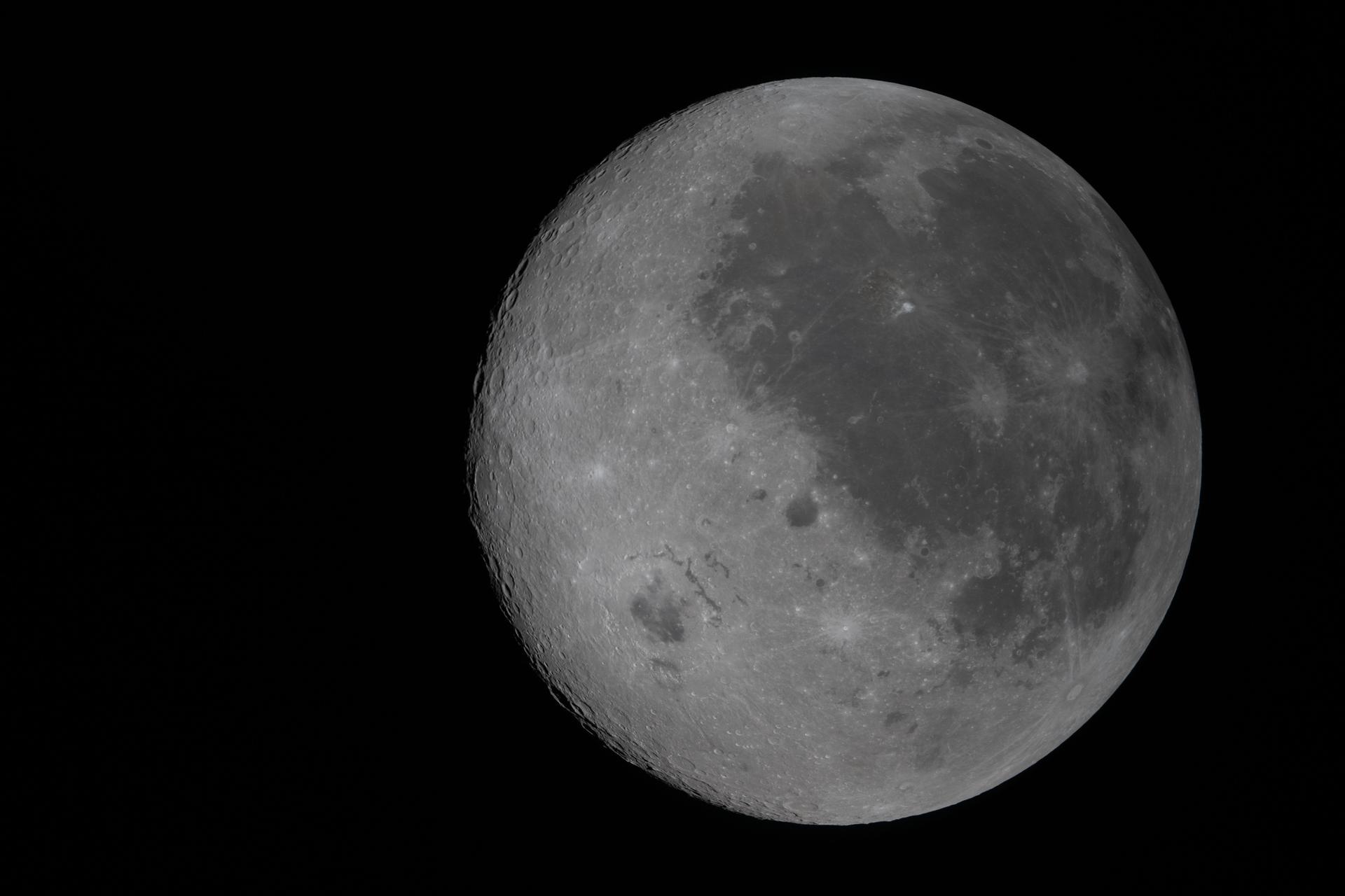 Artemis II far side of the moon