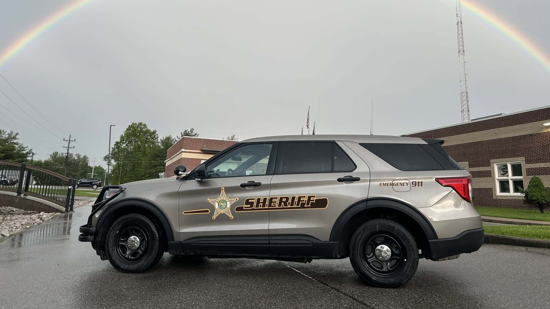 Greene County sheriff's office vehicle.jpg