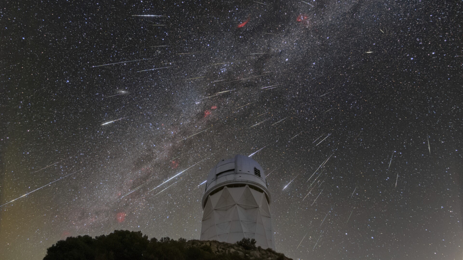 meteors from the Geminid meteor shower
