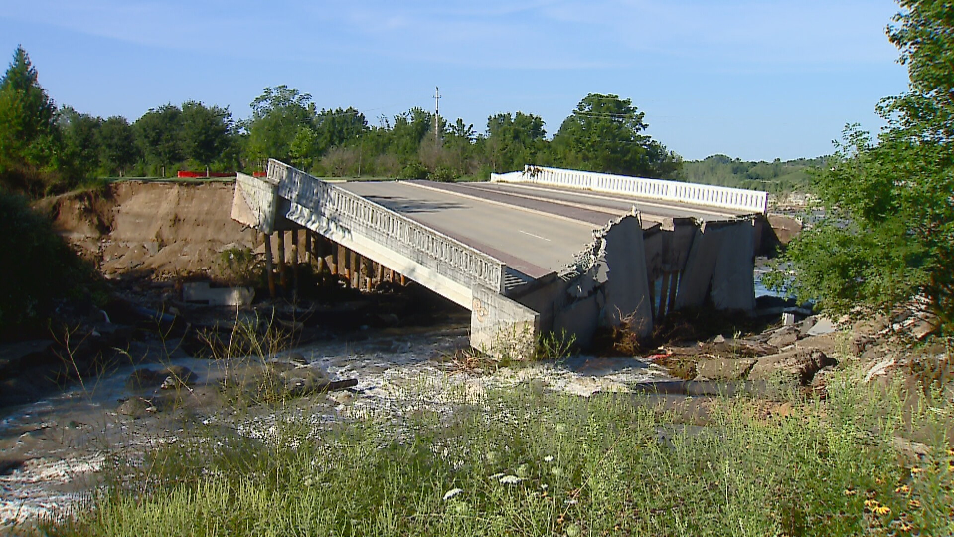 Hazel Dell Bridge JDU raw_frame_32842.jpg