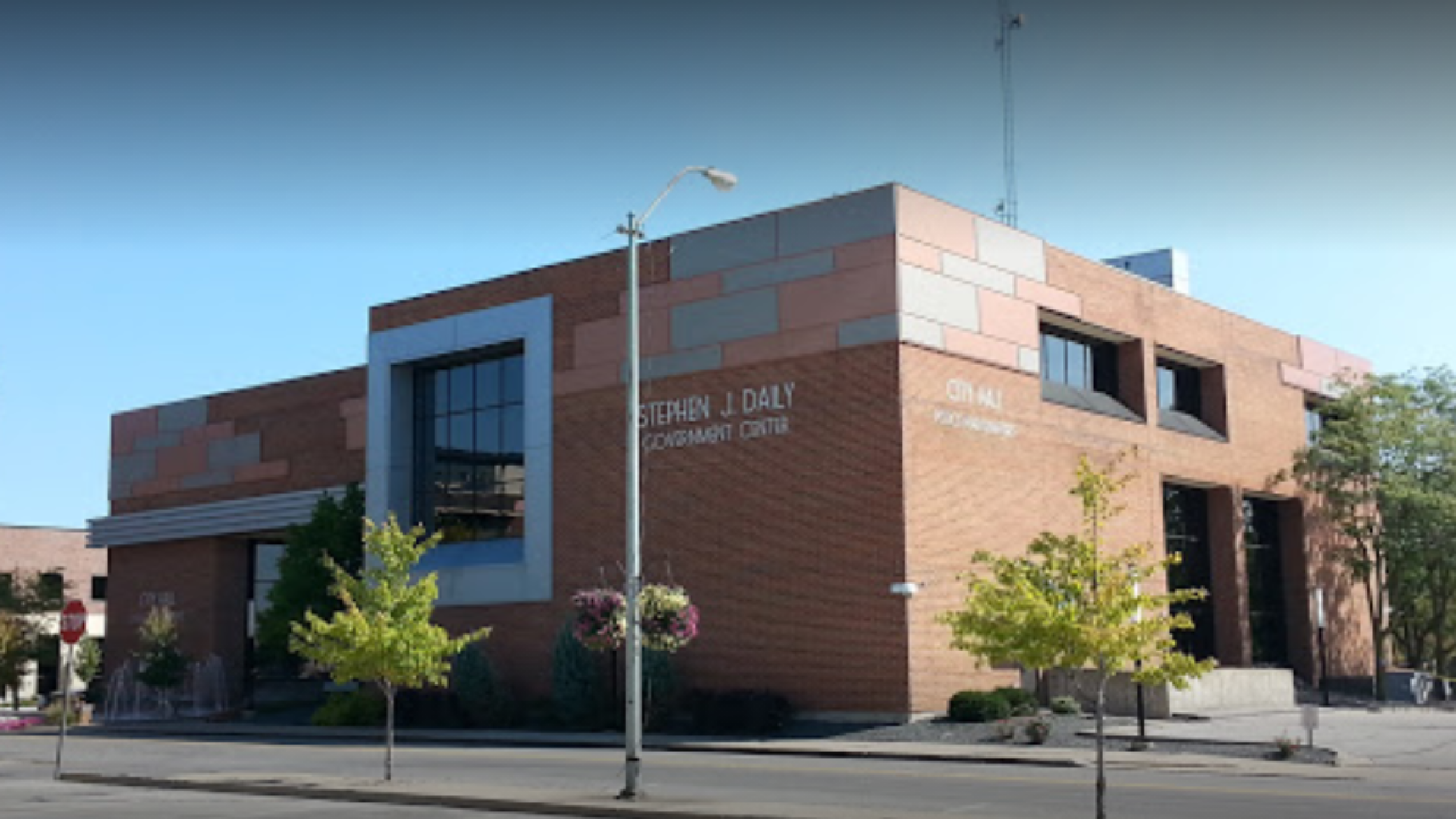 Kokomo CIty Hall.PNG