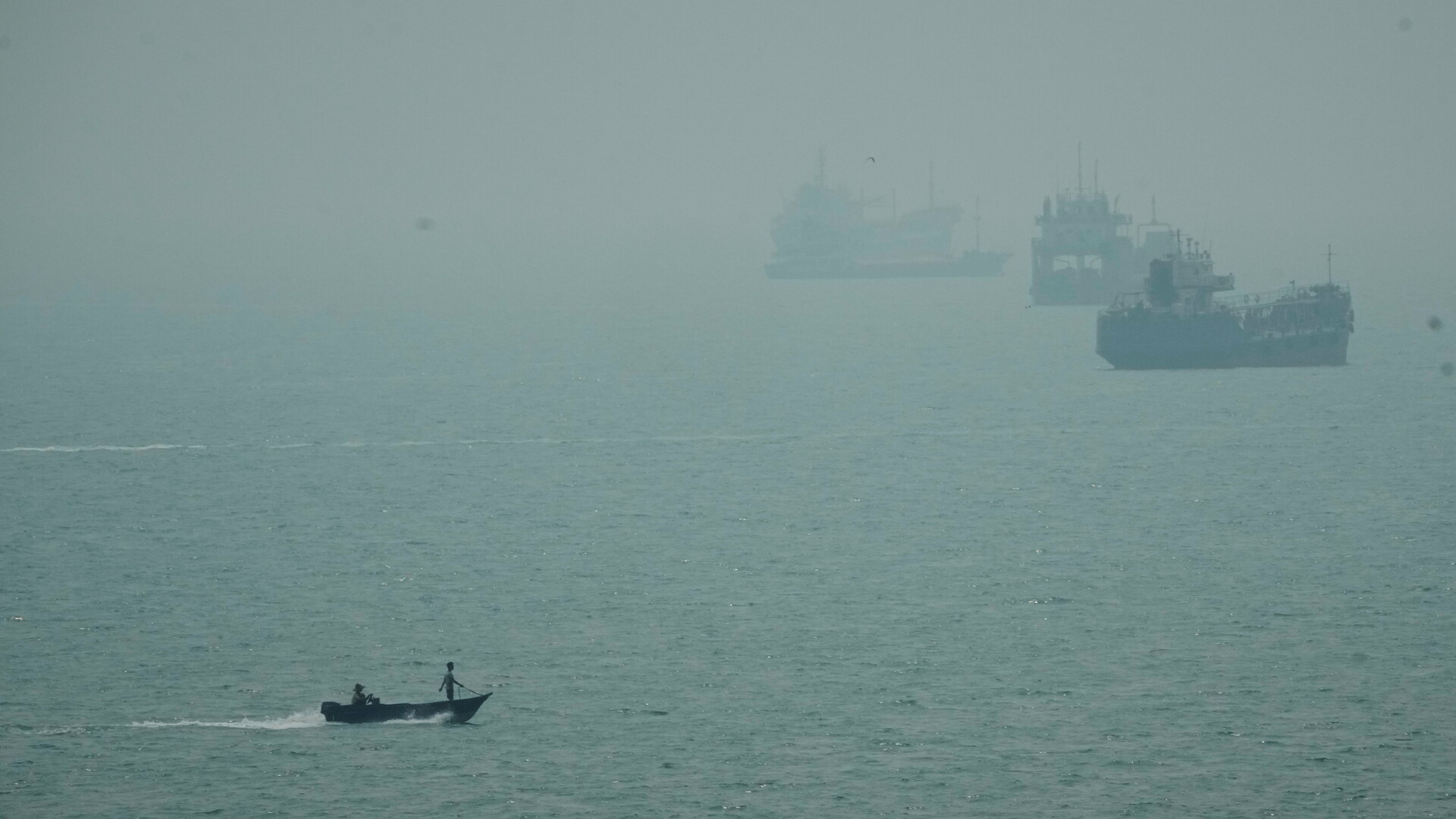 APTOPIX Iran War Strait of Hormuz